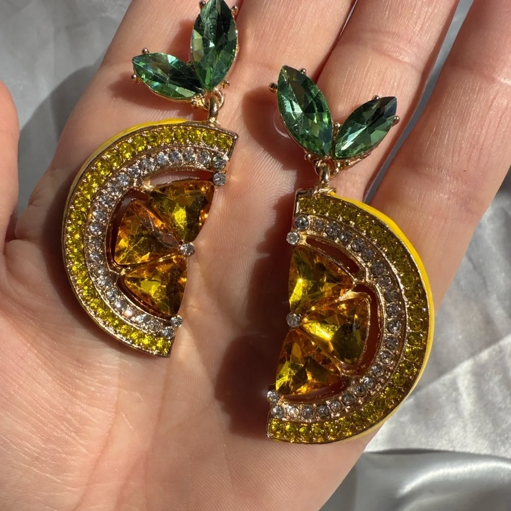 Anthropologe Amalfi Positano lemon Yellow and Green Crystal Earrings